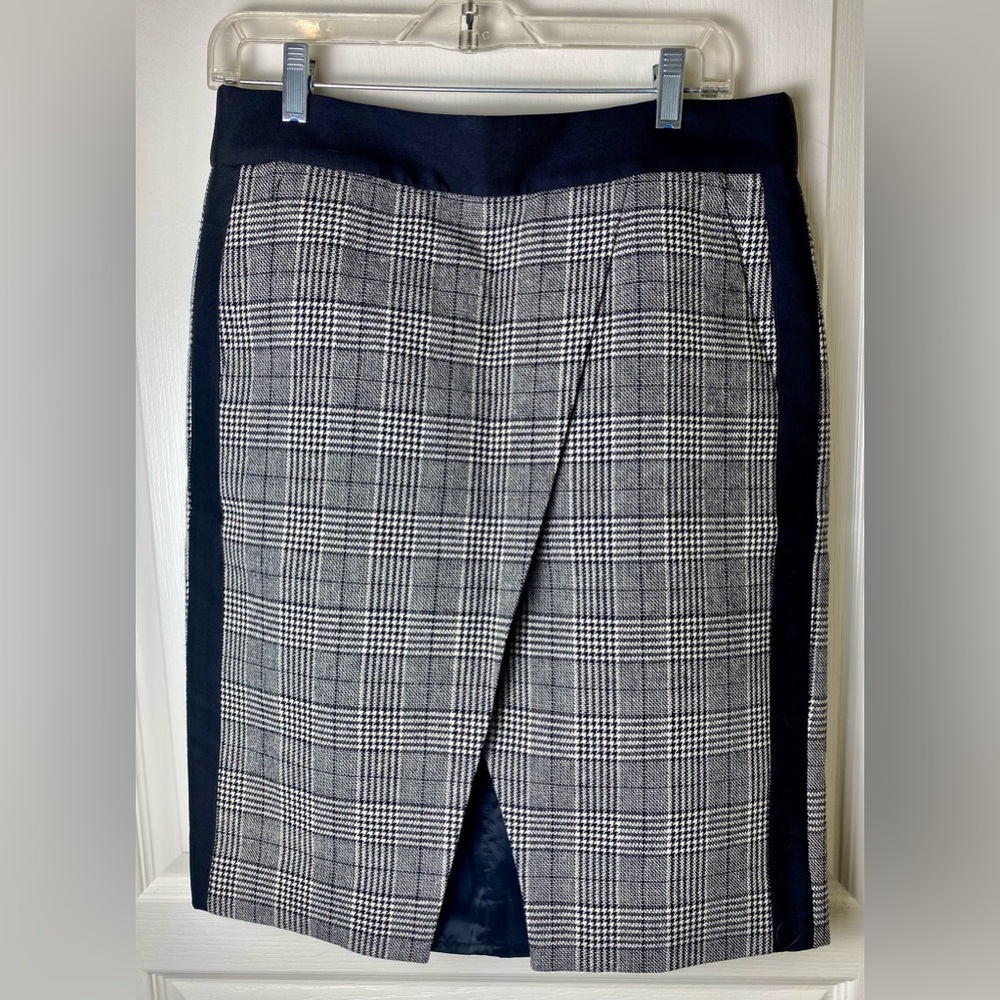 J. Crew Black and Gray Plaid Pencil Skirt